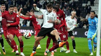 Trendyol Süper Lig: Beşiktaş: 1 Gaziantep FK: 1 (İlk yarı)