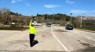 Yenipazar'da trafik güvenliği denetimleri aralıksız sürdürülüyor