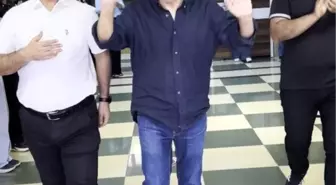 Emekliye ayrılan 35 yıllık öğretmene duygusal veda