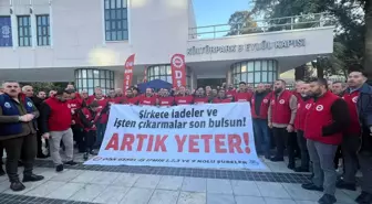 İzmir'de belediye işçilerinin eylemi 2'nci günde