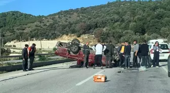 Kamyonet sürücüsü hayatını kaybetti