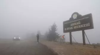 Ladik Akdağ Kayak Merkezi'nde sis etkili oldu