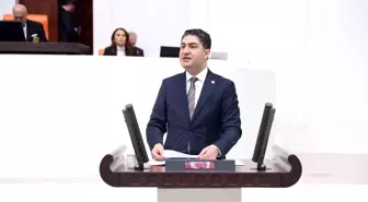 MHP'li Özdemir: 'Lozan ve Paris anlaşmalarını açıkça ihlal eden Yunanistan, artık ipin ucunu iyice kaçırmıştır'