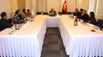 Van Milli Eğitim Müdürü Aras, basın mensuplarıyla bir araya geldi