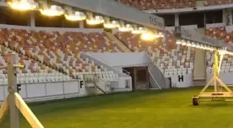 -40 puanlı Yeni Malatyaspor'un stat zemini mest etti! Süper Lig takımlarında bile yok