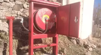Alucra'da bir köyde yangın hidrantları kuruldu