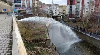 Ana su hattındaki tonlarca su Harşit Çayı'na aktı