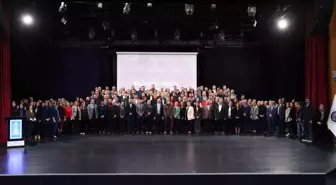 Atatürk Üniversitesi'nde bilimsel teşvik töreni düzenlendi: Başarılı Akademisyenlere ödülleri takdim edildi