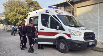 Aydın'da soba borusunu takmak isterken çatıdan düşen kadın yaralandı