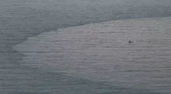 Bartın Irmağı'nın Taşıdığı Çamurlu Su Denizin Rengini Değiştirdi