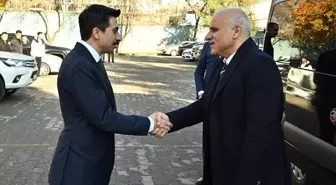 Diyarbakır Valisi Zorluoğlu Ergani'de temaslarda bulundu