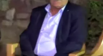 Hakkarili eski muhtar uçakta kalp krizi geçirdi