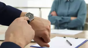 İşe her gün 40 dakika erken geldiği için kovuldu