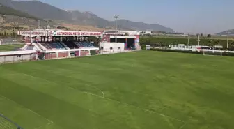 İzmirspor'a Altınordu eli uzandı