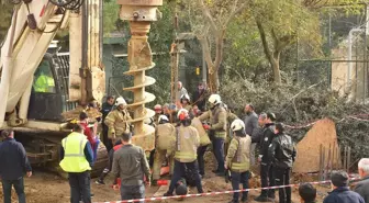 Kadıköy'de inşaat alanındaki çukura düşen işçi kurtarıldı