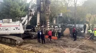 Kadıköy'de inşaat şantiyesinde işçi çukura düşerek yaralandı