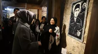 Kastamonu'da ilk kadın mitinginin 106. yılında defile, sergi ve konferans düzenlendi