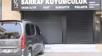 Müşterilerin altınlarıyla kaçan kuyumcu İzmir'de yakalandı