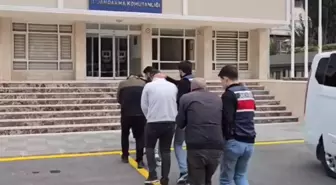 Sahte ilanla dolandırıcılık yapan 5 şüpheli tutuklandı