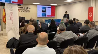 Türk, İspanyol ve uluslararası hukukçular, Gazze'de yaşanan ihlalleri Valencia'da tartıştı