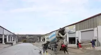 Vezirköprü'de Hurdacılar ve Keresteciler Sitesi'nde beton yol çalışmaları başladı