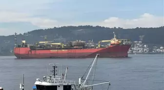 Yüzer üretim, depolama ve boşaltma gemisi Çanakkale Boğazı'ndan geçti