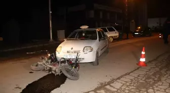 Amasya'da otomobil ile motosikletin çarpışması sonucu 2 kişi yaralandı