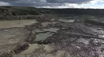 Arnavutköy'de İBB'nin rehabilitasyon çalışması yaptığı Mavi Göl yok oldu