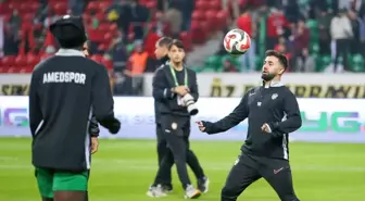 Aydın'da balkonun tentesinden düşen kişi yaralandı