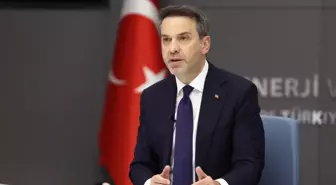 Bakan Bayraktar: 2035'e kadar yenilenebilir enerji kapasitemizi 120 gigavata çıkarmayı hedefliyoruz