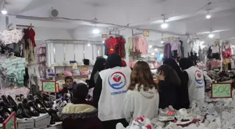 Cizre'de yetim çocuklara bot ve mont desteği