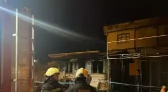 Diyarbakır'da hırdavat dükkanında çıkan yangın söndürüldü