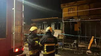 Diyarbakır'da hırdavat dükkanında çıkan yangın söndürüldü