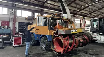 Doğu'da 'kar kaplanları' kış mesaisine hazır