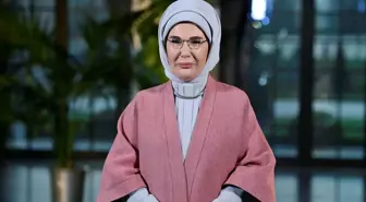 Emine Erdoğan, Sierra Leone'deki kadın ve kız çocuklarına ilişkin programa video mesaj gönderdi Açıklaması