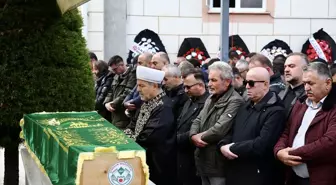 Giresun'daki trafik kazasında ölen dayı ve yeğenin cenazesi defnedildi