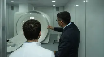 Hakkari Devlet Hastanesi'nde son teknoloji MR cihazı hizmete sunuldu