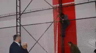 Havza'da suni çim saha Samsun Büyükşehir Belediyesi tarafından yenileniyor