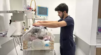 Hayata tutunan Hazal bebek zorlu tedavi sürecini geride bıraktı