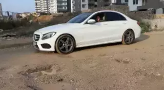 Her yağmurda çökme yaşanıp, çukurlar oluşan yollar için çözüm isteği