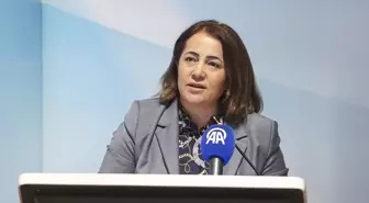 İstanbul'da 'Toplumsal ve Dijital Gerçeklikler Bağlamında Aile' temalı panel düzenlendi