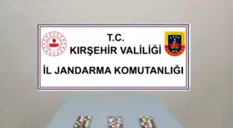 Jandarma yol uygulamasında uyuşturucu hap ele geçirdi