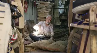 Kahramanmaraş'ta 60 yıllık semerci ustası mesleğini yaşatmaya çalışıyor