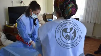 Kocasinan'da yatağa bağımlı vatandaşlara düzenli olarak kişisel bakım desteği veriliyor
