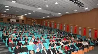 Kumluca'da 'Şarkılardan anılara yolculuk' konseri düzenlendi