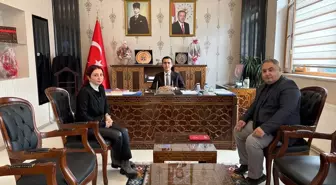 Küre Gençlik ve Spor İlçe Müdürlüğü personeli Kaymakam Hasan Çakır'ı ziyaret etti