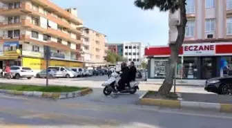 Kuşadası'nda yaya geçidi denetiminde 81 sürücüye ceza