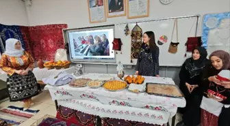 Malatya'da öğrenciler tarafından yerli malı haftası kutlandı