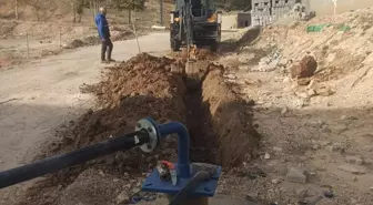 Mardin'de bazı bölgelerin su ihtiyacı açılan sondaj kuyusuyla karşılandı