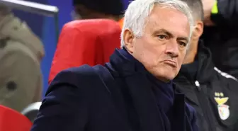 Mourinho yine gündem oldu! Bu kez gazetecilerle tartıştı